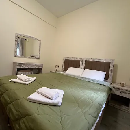 Eos Apartment