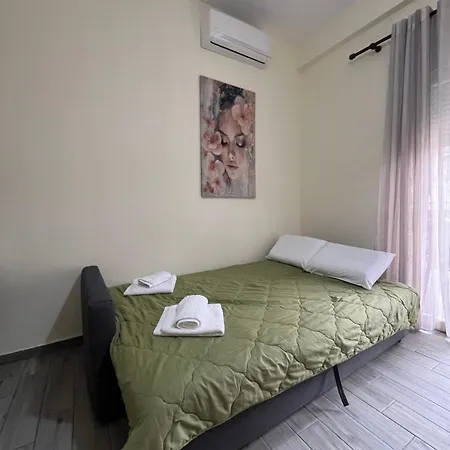 Eos Apartment